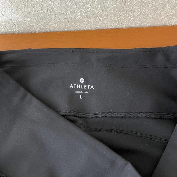 Athleta Stealth Mesh crop Tight Black Pocket L - Picture 4 of 8